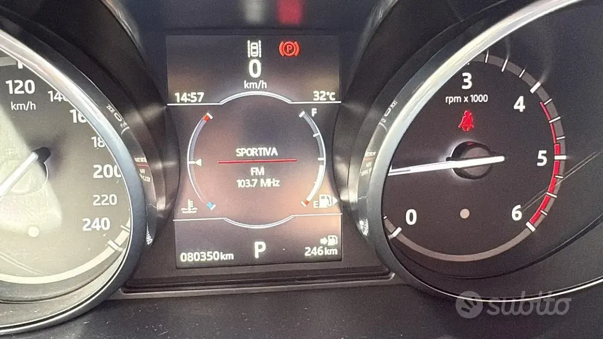Usata Land Rover Discovery Sport SE 150 CV (110 kW) 2016 Rosso SUV