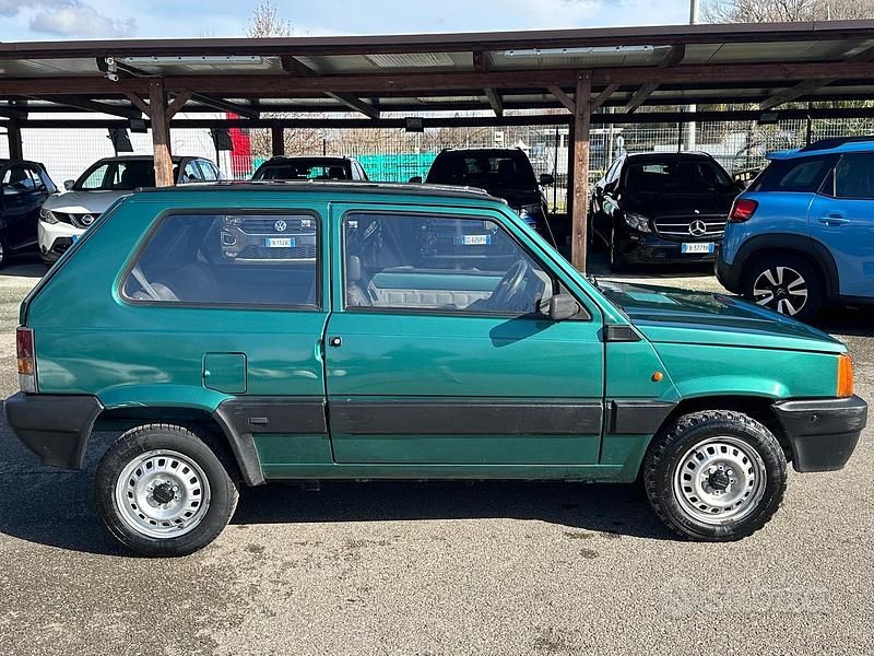 Usata Fiat Panda Young 54 CV (39 kW) 2003 Verde Utilitaria