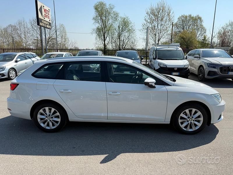 Usata Seat Leon ST Business 116 CV (85 kW) 2017 Bianco Station wagon