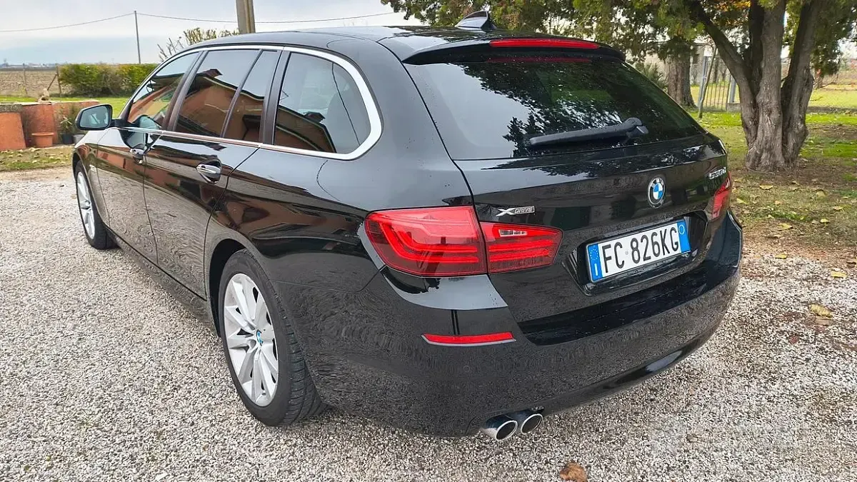 Usata BMW 530 258 CV (189 kW) 2016 Nero Station wagon