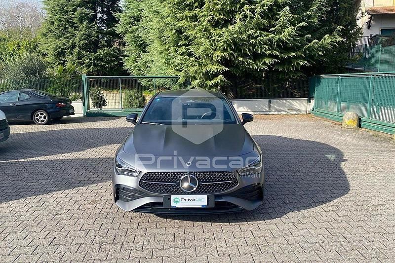 Usata Mercedes CLA200 AMG Line Premium Plus 163 CV (119 kW) 2024 Grigio Berlina