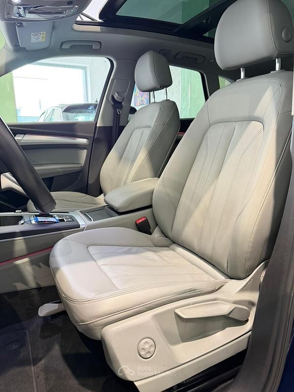 Usata Audi Q5 Ambiente 204 CV (150 kW) 2021 Blu SUV