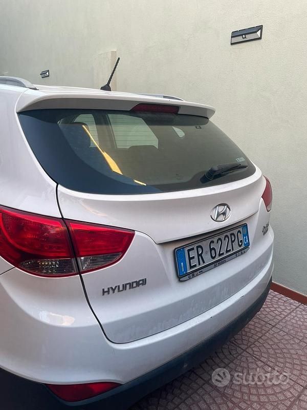 Usata Hyundai ix35 115 CV (84 kW) 2013 Bianco SUV