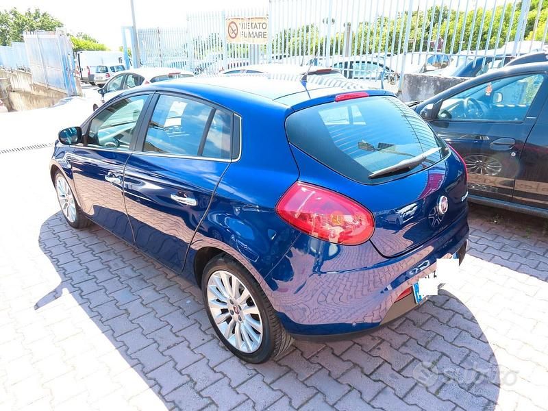 Usata Fiat Bravo Emotion 120 CV (88 kW) 2008 Blu Utilitaria