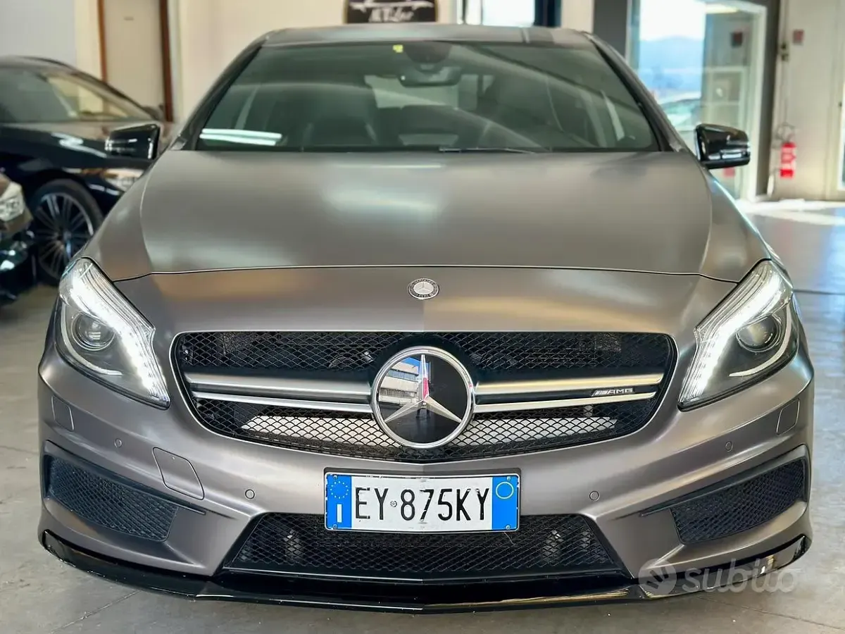 Usata Mercedes A45 AMG AMG 360 CV (264 kW) 2015 Grigio Utilitaria