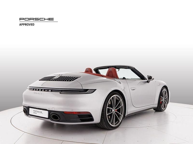 Usata Porsche 911 Carrera 4S Cabriolet 450 CV (330 kW) 2020 Argento Cabrio