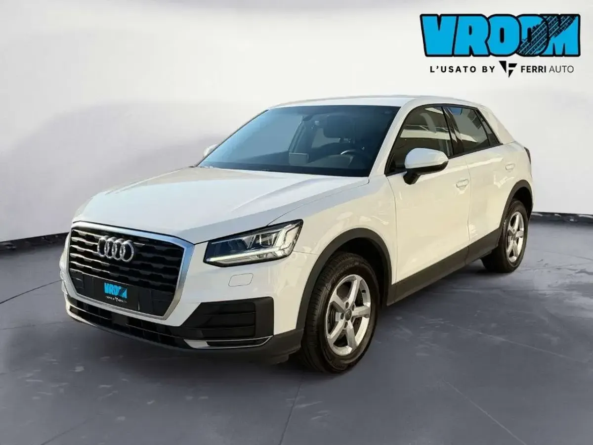 Usata Audi Q2 Business 150 CV (110 kW) 2018 Bianco SUV