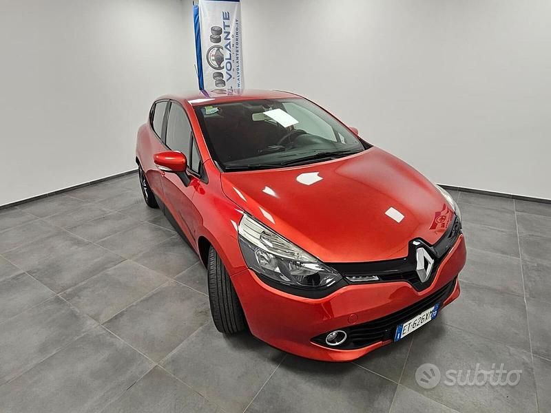 Usata Renault Clio IV 75 CV (55 kW) 2014 Rosso Berlina