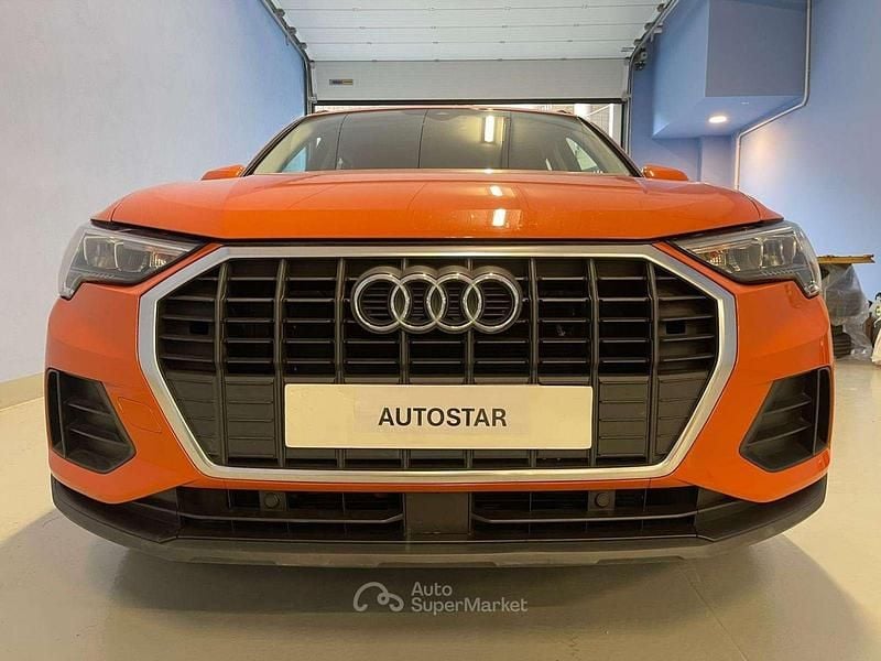 Usata Audi Q3 Ambiente 150 CV (110 kW) 2019 Arancione SUV