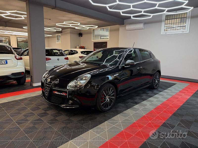 Usata Alfa Romeo Giulietta 105 CV (77 kW) 2014 Nero Utilitaria