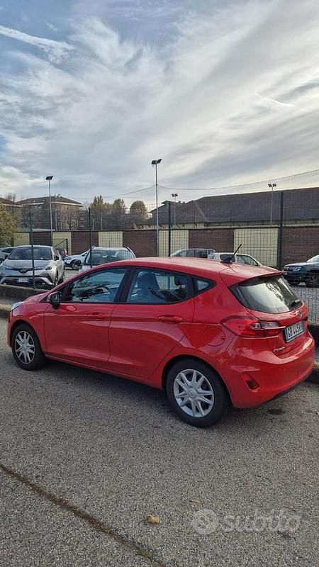 Usata Ford Fiesta 2021 Rosso Berlina