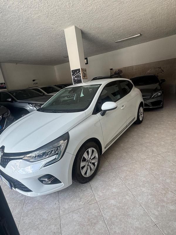 Usata Renault Clio V Zen 86 CV (63 kW) 2020 Bianco Berlina