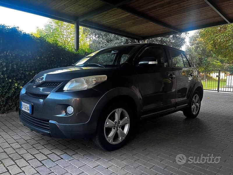 Usata Toyota Urban Cruiser 90 CV (66 kW) 2009 Utilitaria