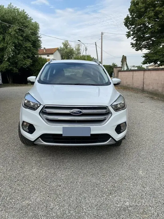 Usata Ford Kuga S 120 CV (88 kW) 2018 Bianco SUV