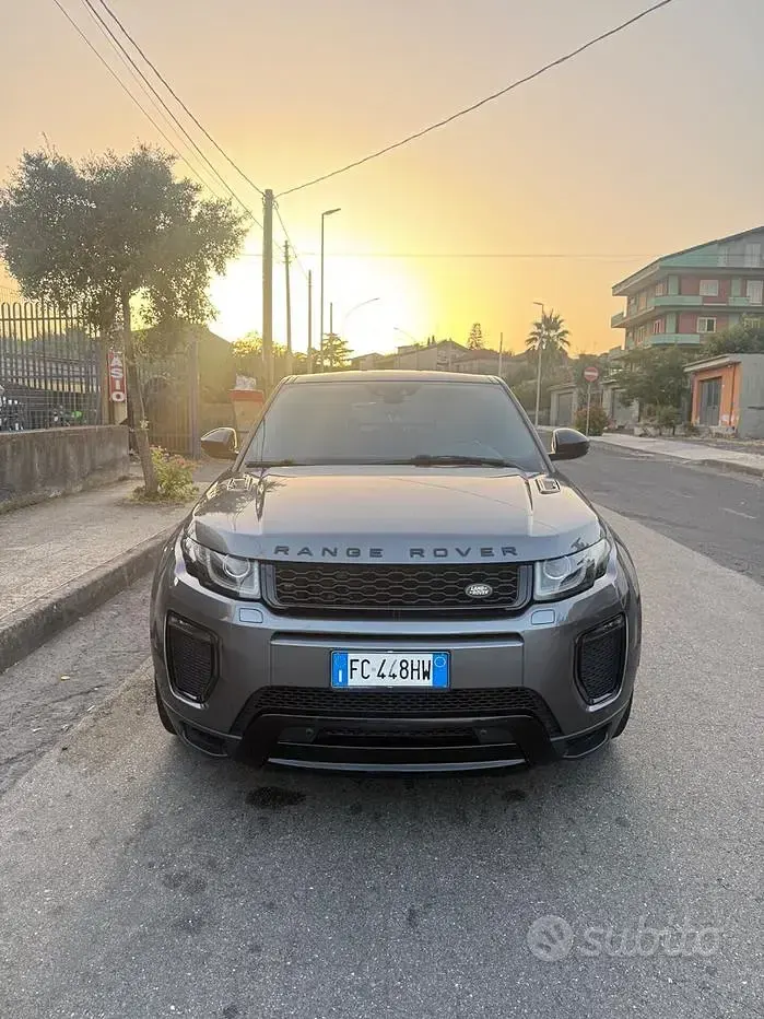 Usata Land Rover Range Rover evoque HSE Dynamic 179 CV (131 kW) 2016 Grigio SUV