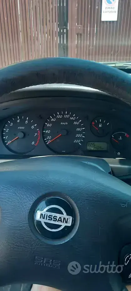 Usata Nissan Almera 114 CV (83 kW) 2000 Grigio Berlina