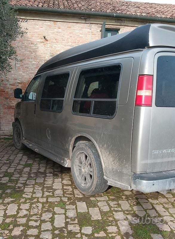 Usata GMC Savana 2004 Grigio