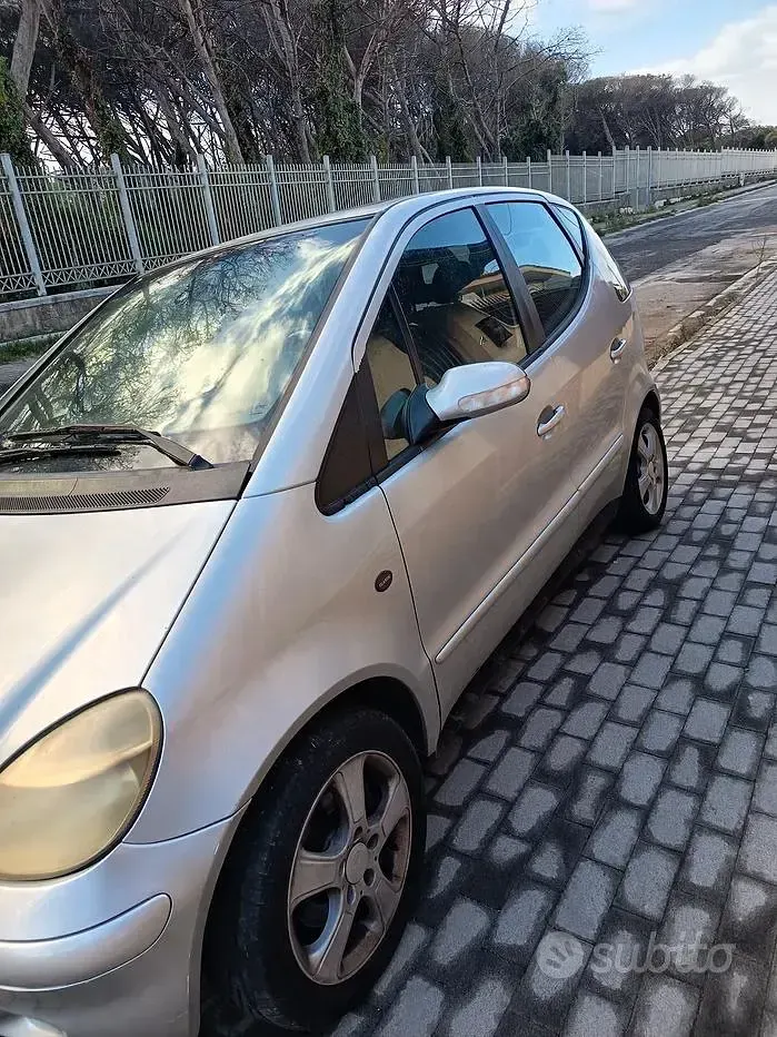 Usata Mercedes A170 95 CV (69 kW) 2004 Grigio Berlina
