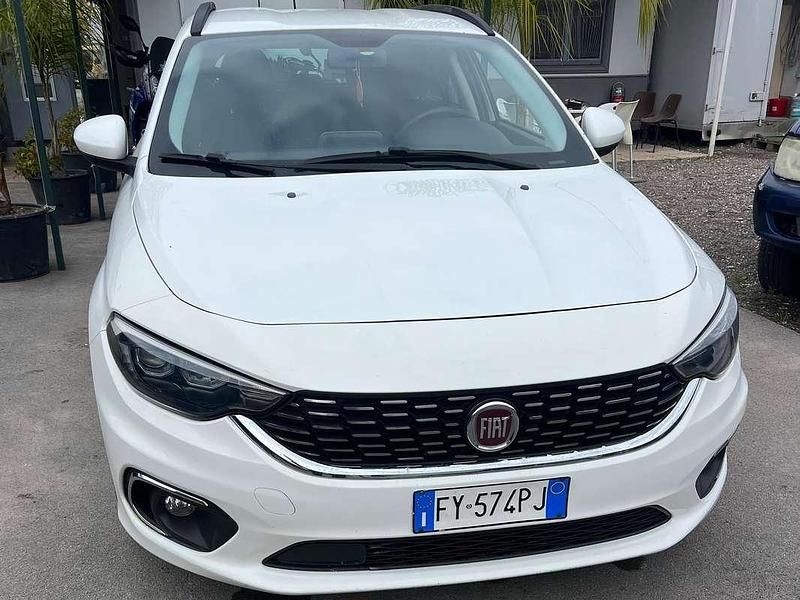 Usata Fiat Tipo Lounge 120 CV (88 kW) 2019 Station wagon