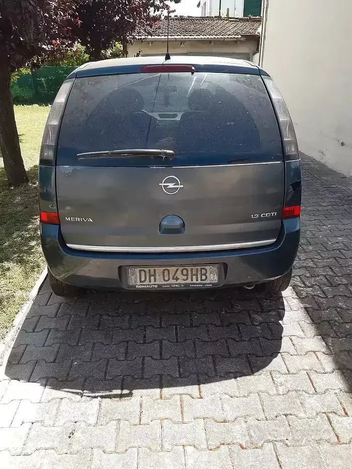 Usata Opel Meriva 75 CV (55 kW) 2007 Bluazzurro Monovolume