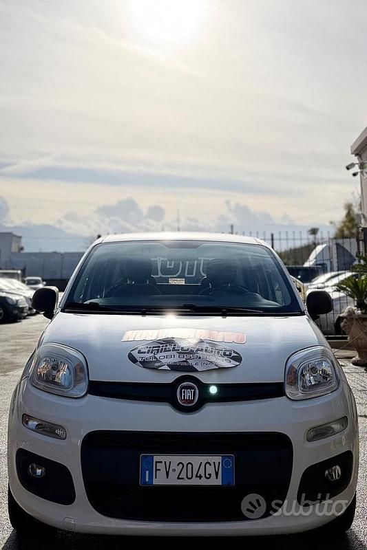 Bianco Usata 2019 Fiat Panda Tre volumi | 6450 € (Super prezzo) - Immagine 1/4