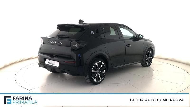 Usata Lancia Ypsilon 100 CV (73 kW) 2025 Nero Utilitaria