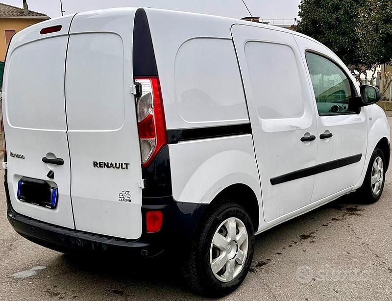 Usata Renault Kangoo 106 CV (77 kW) 2017 Bianco Monovolume