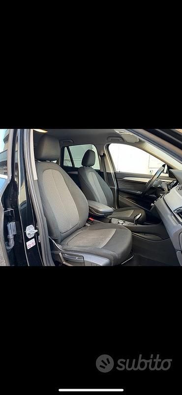 Usata BMW X1 150 CV (110 kW) 2019 Nero SUV