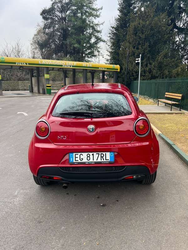 Usata Alfa Romeo MiTo Distinctive 79 CV (58 kW) 2011 Rosso Utilitaria