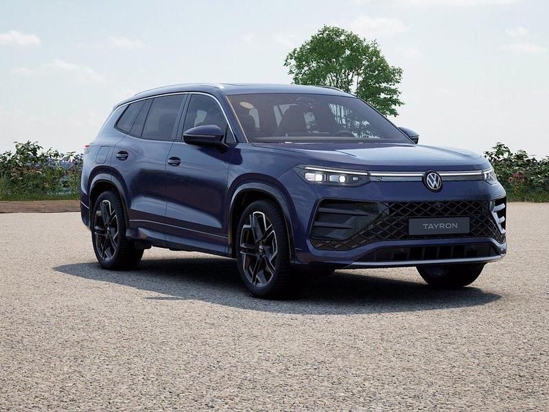 Nuova VW Tayron R-line Plus 204 CV (150 kW) 2025 Ultraviolet metallizzato SUV
