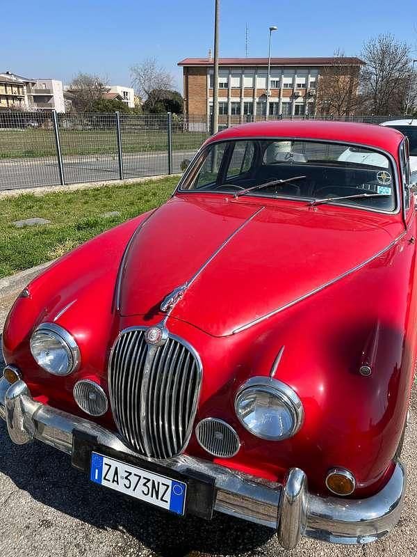 Rosso Usata 1960 Jaguar MK II Tre volumi | 18.000 € - Immagine 1/4