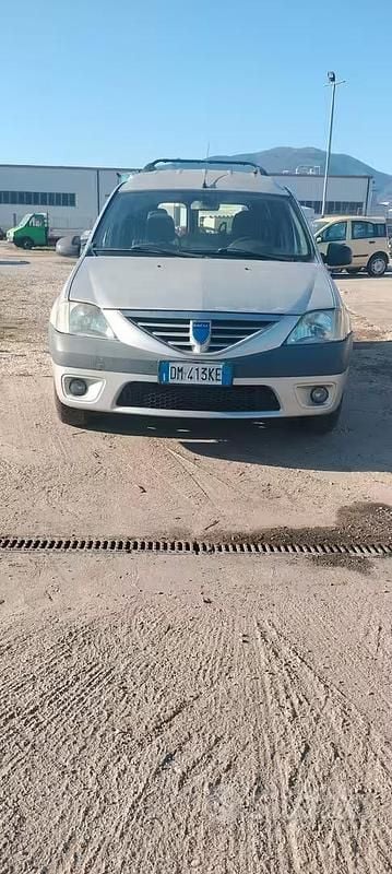 Usata Dacia Logan MCV Ambiance 70 CV (51 kW) 2007 Grigio Station wagon