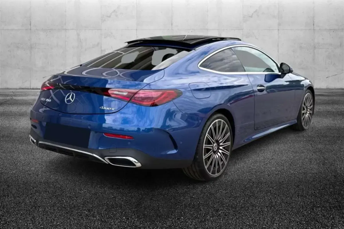 Usata Mercedes CLE450 AMG line 381 CV (280 kW) 2023 Blu/azzurro Coupé