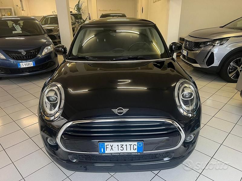 Usata Mini Cooper Hype 136 CV (100 kW) 2019 Other Utilitaria
