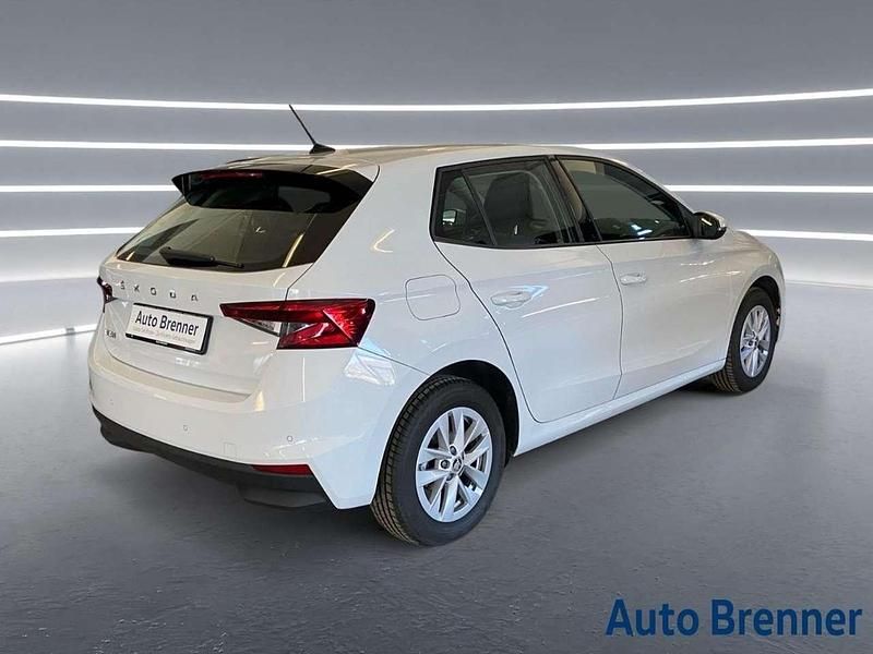 Usata Skoda Fabia Ambition 95 CV (69 kW) 2022 Bianco Utilitaria