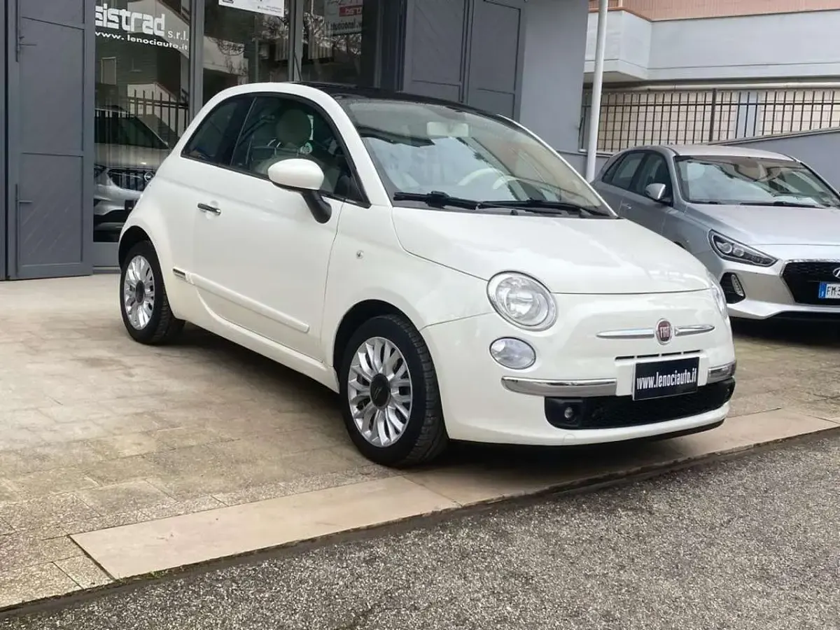 Usata Fiat 500 Lounge 95 CV (69 kW) 2014 Bianco Utilitaria