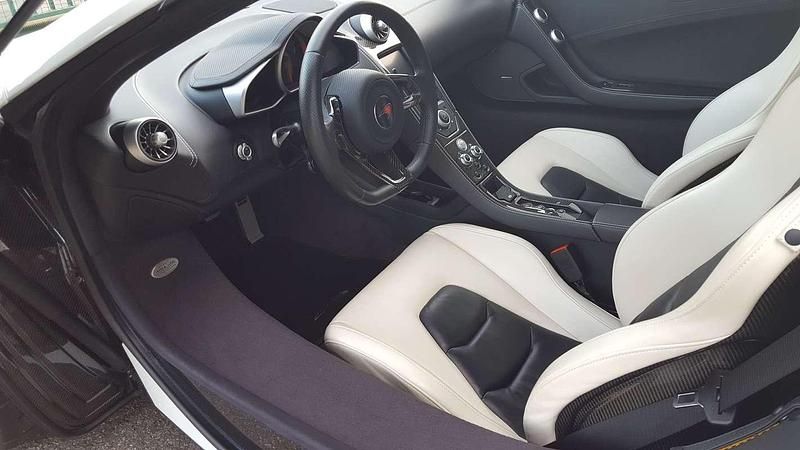 Usata McLaren MP4-12C 625 CV (459 kW) 2012 Bianco Coupé