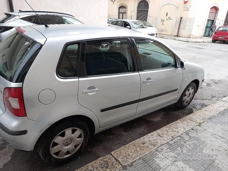 Usata VW Polo 75 CV (55 kW) 2002 Berlina