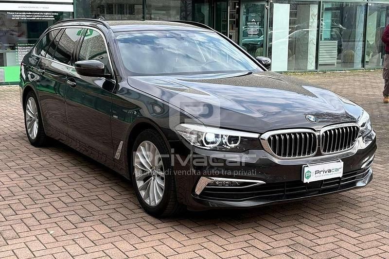 Usata BMW 520 Luxury Line 190 CV (139 kW) 2018 Nero Station wagon