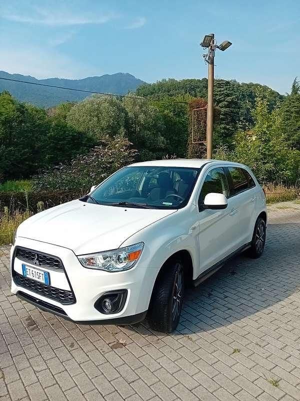 Usata Mitsubishi ASX Inform 117 CV (86 kW) 2013 Bianco SUV