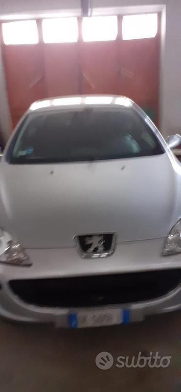 Usata Peugeot 407 109 CV (80 kW) 2006 Grigio Berlina