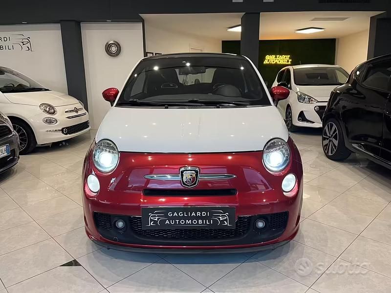 Usata Abarth 500 135 CV (99 kW) 2009 Bianco Utilitaria
