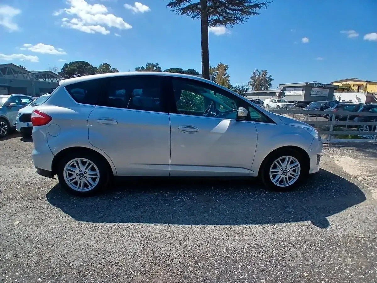 Usata Ford C-MAX Titanium 115 CV (84 kW) 2014 Grigio Monovolume