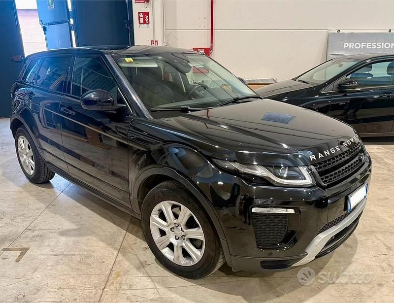 Usata Land Rover Range Rover HSE Dynamic 150 CV (110 kW) 2018 Nero SUV
