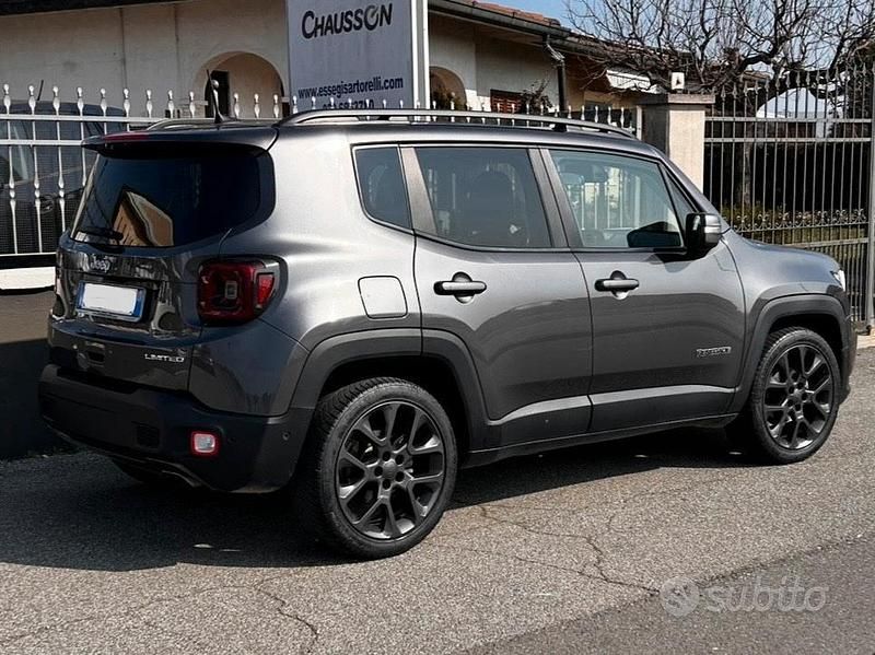 Usata Jeep Renegade Limited 120 CV (88 kW) 2019 Grigio SUV