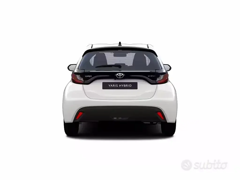 Nuova Toyota Yaris Active 116 CV (85 kW) 2026 Bianco Utilitaria