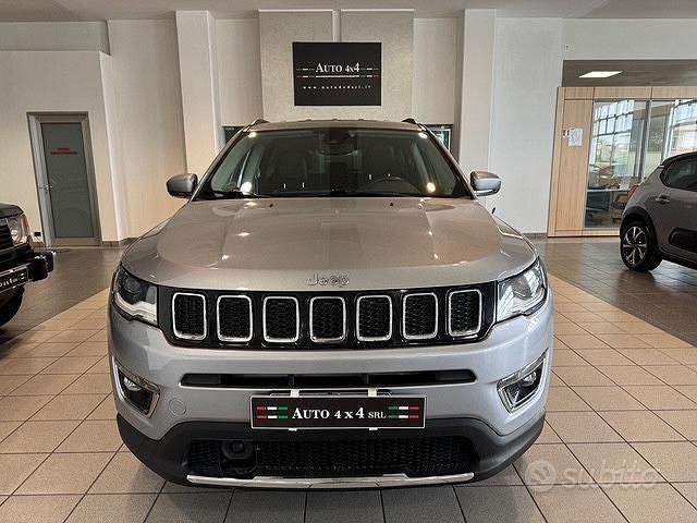 Usata Jeep Compass Limited 140 CV (102 kW) 2020 Grigio SUV