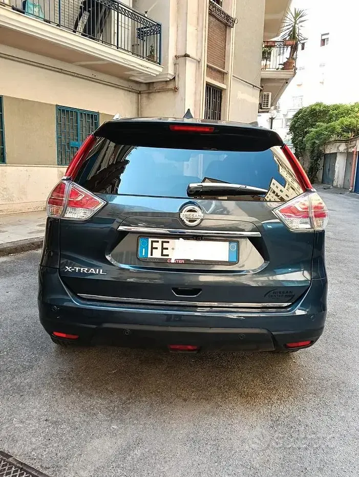 Usata Nissan X-Trail Tekna 131 CV (96 kW) 2016 Blu SUV