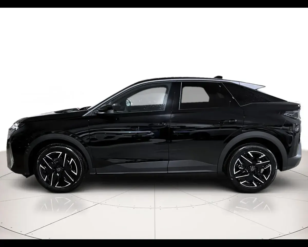 Usata Peugeot 3008 Allure 136 CV (100 kW) 2025 Nero SUV