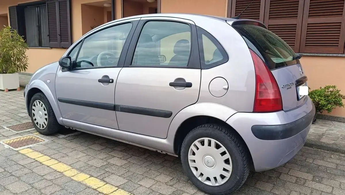 Usata Citroën C3 Elegance 60 CV (44 kW) 2004 Lilla Berlina